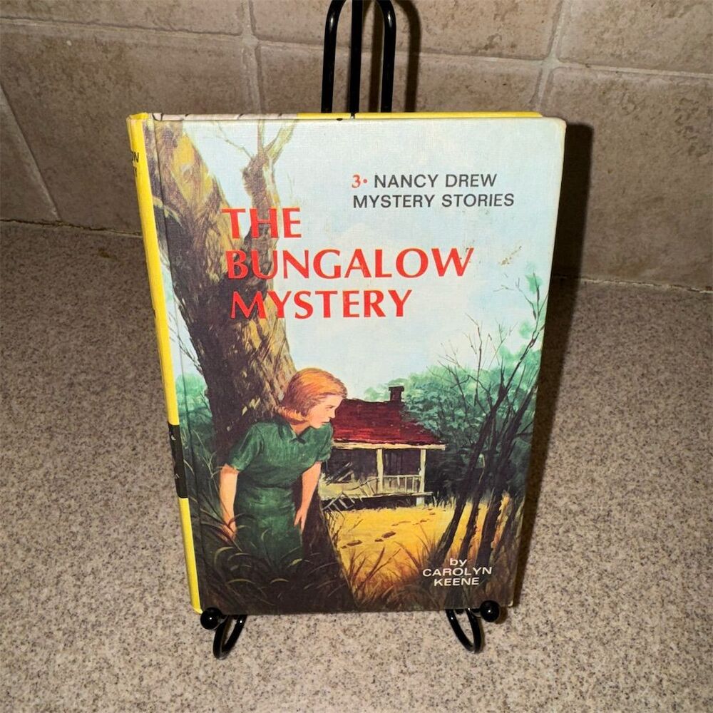 The Bungalow Mystery by Carolyn Keene 1960 Hardcover Nancy Drew #3